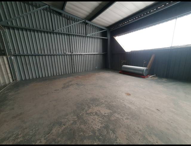 2,805M² WAREHOUSE TO LET IN ORMONDE